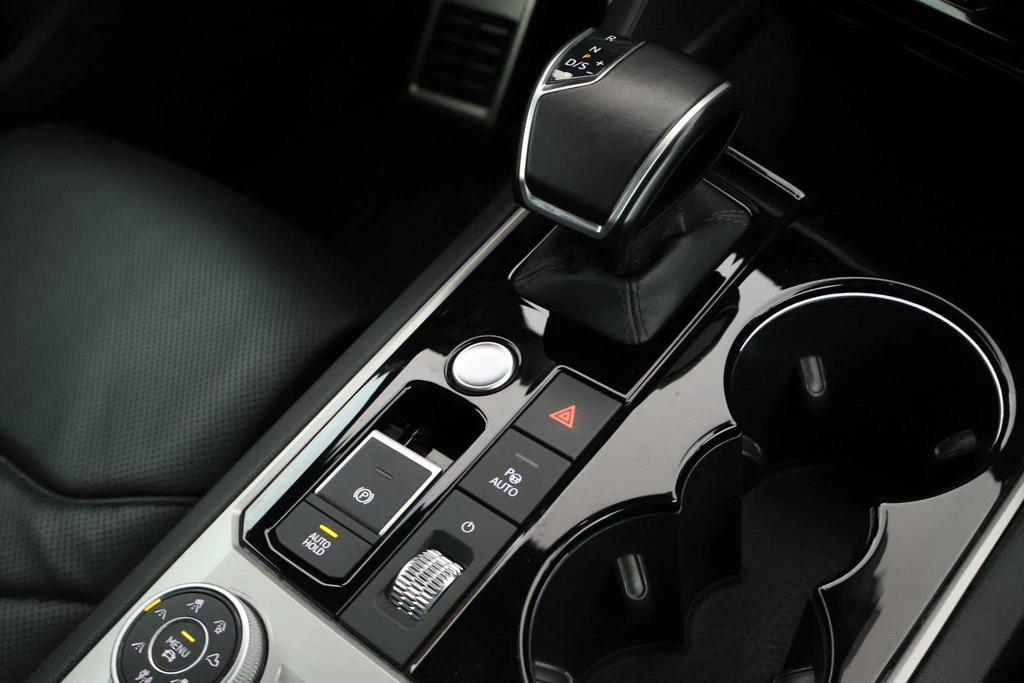 Volkswagen Touareg – foto 38