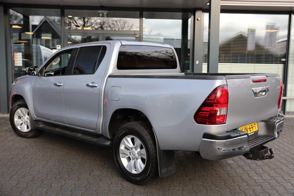 Toyota Hilux – foto 3