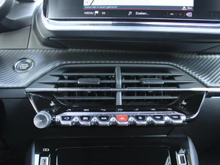 Peugeot 208 – thumbnail 17