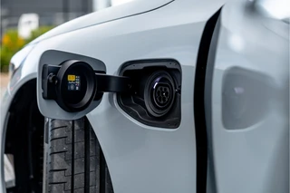 BMW M5 – thumbnail 39