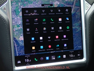 Tesla Model X – thumbnail 25
