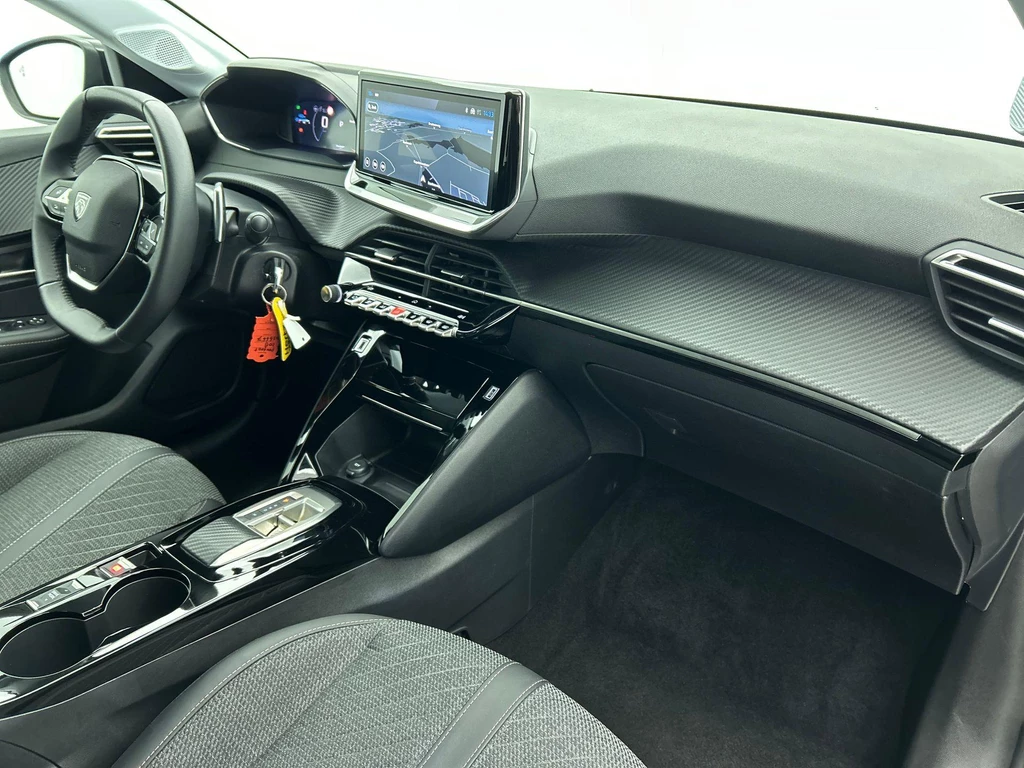 Peugeot 208 – foto 21