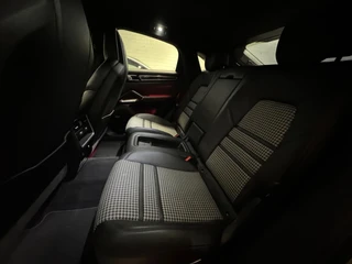 Porsche Cayenne – thumbnail 50