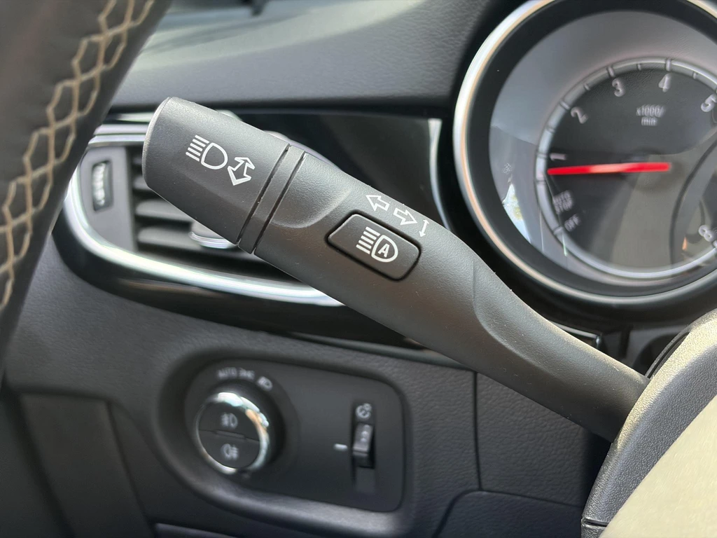 Opel Astra – foto 25