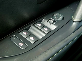 Peugeot 208 – thumbnail 38