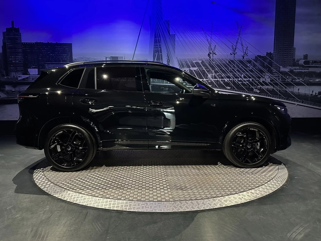 Volkswagen Tiguan – foto 14