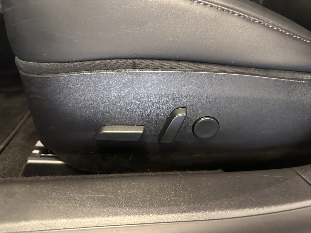 Tesla Model 3 – foto 10