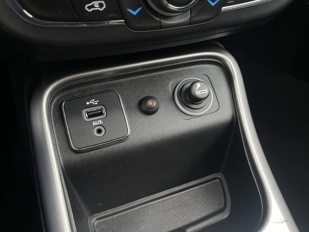 Jeep Compass – foto 21