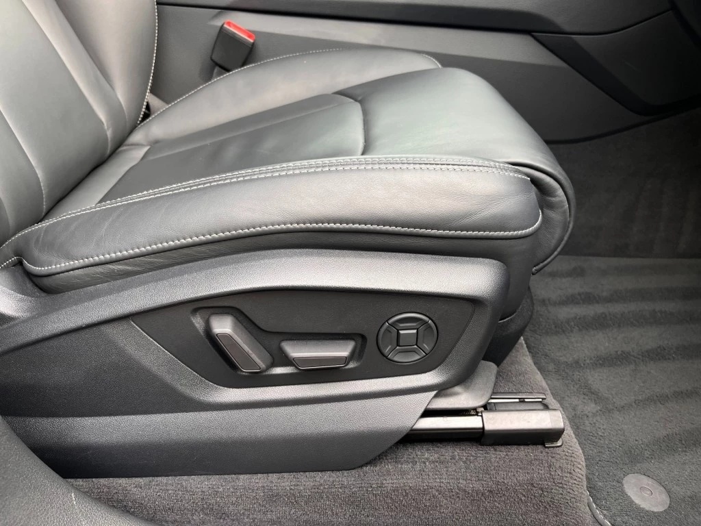 Audi Q8 – foto 18