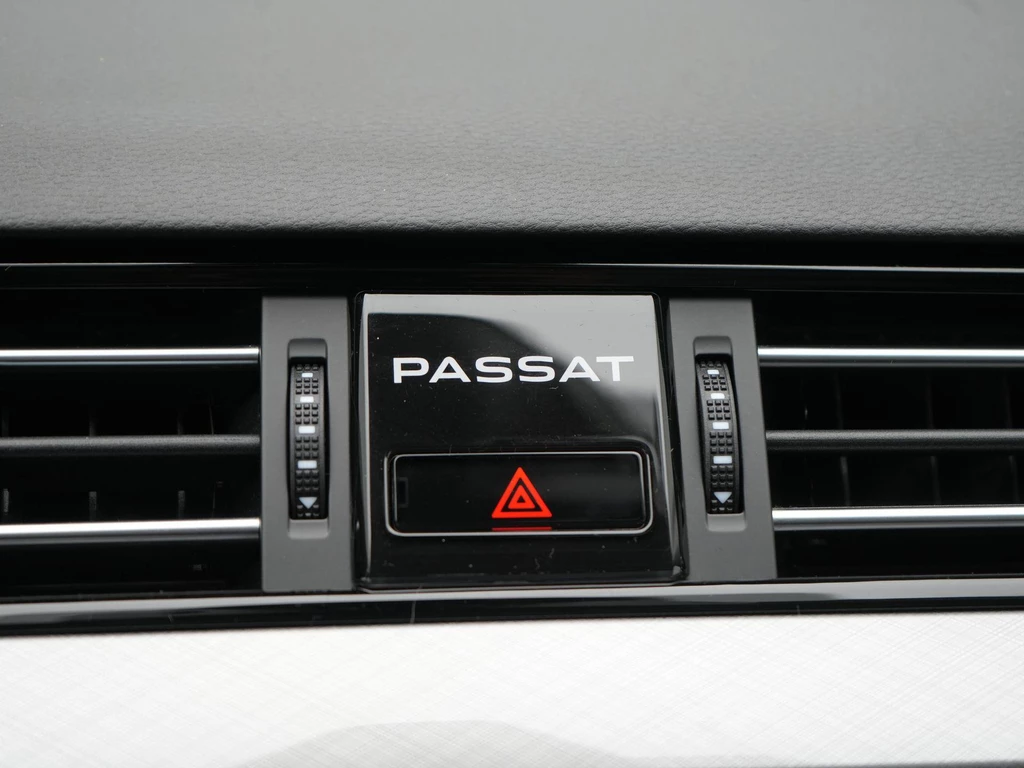 Volkswagen Passat – foto 21