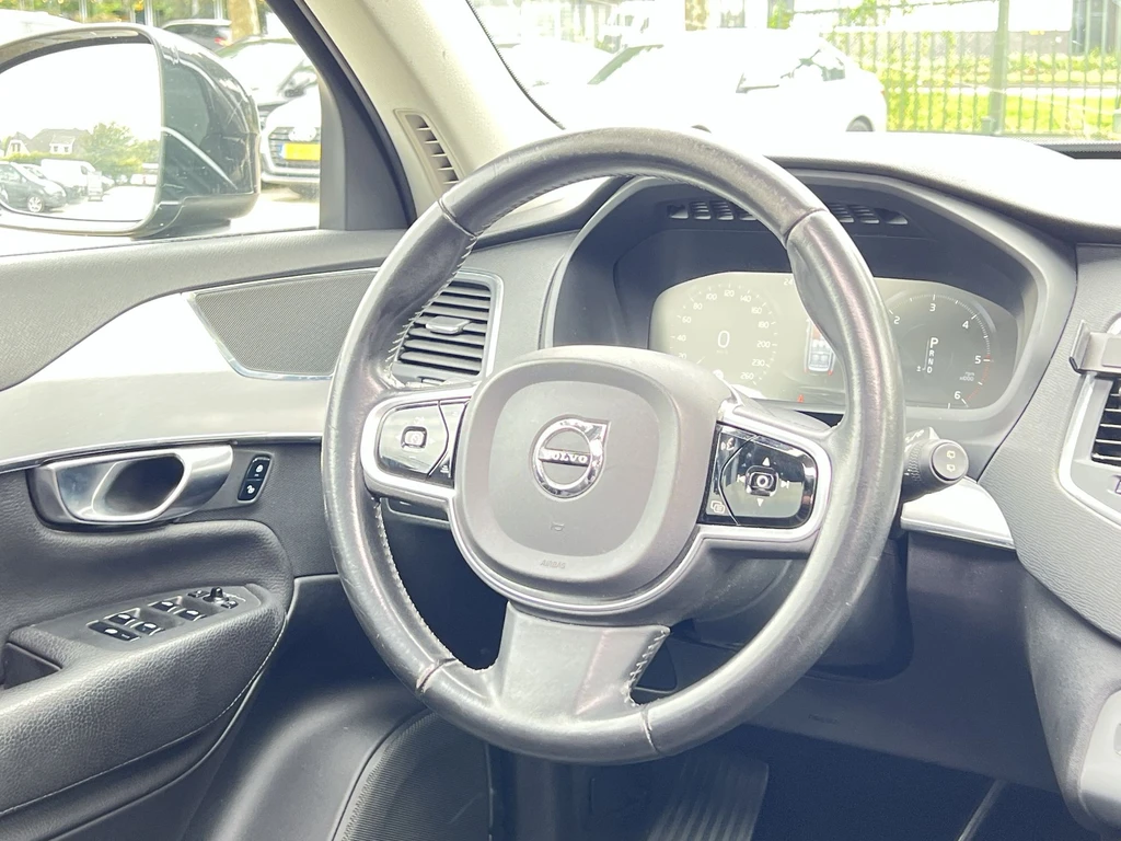 Volvo XC90 – foto 16