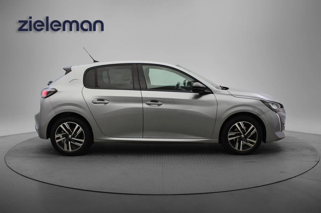 Peugeot 208 – foto 6