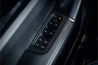 Porsche Cayenne – thumbnail 32