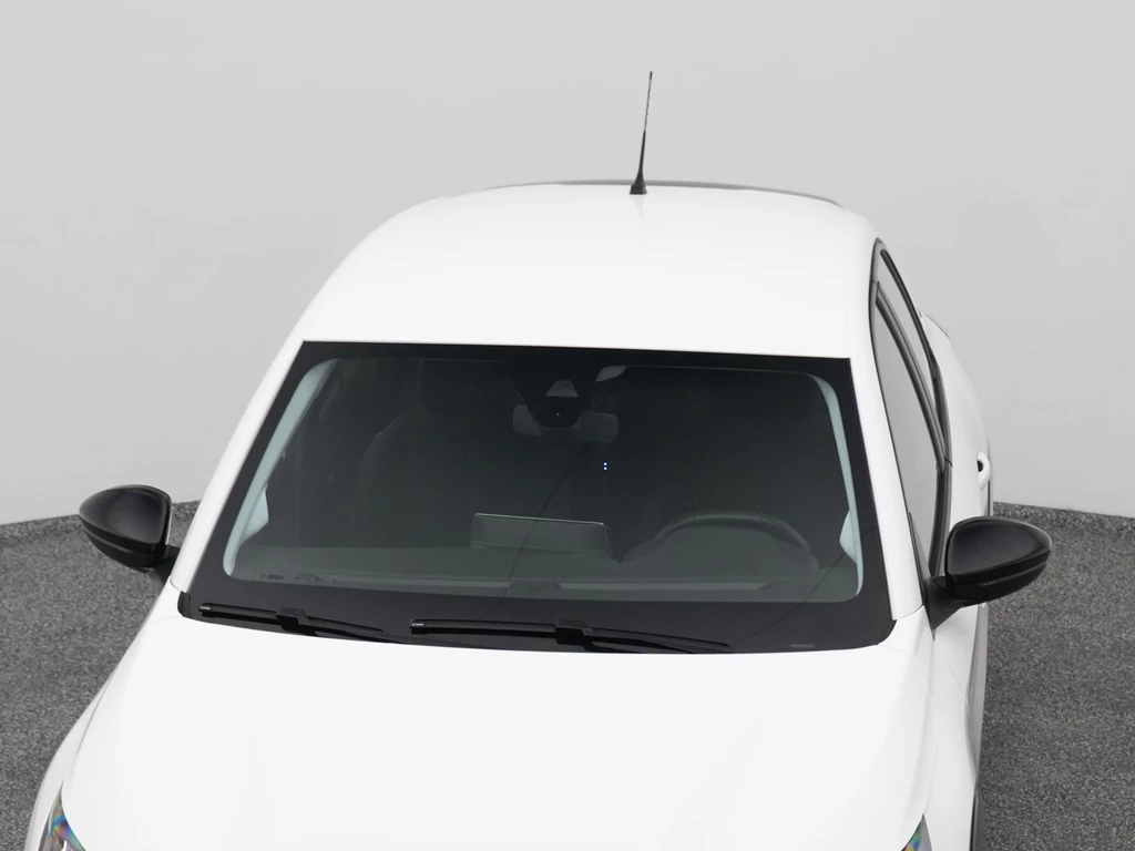 Peugeot e-208 – foto 35