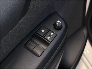 Toyota Yaris – thumbnail 24