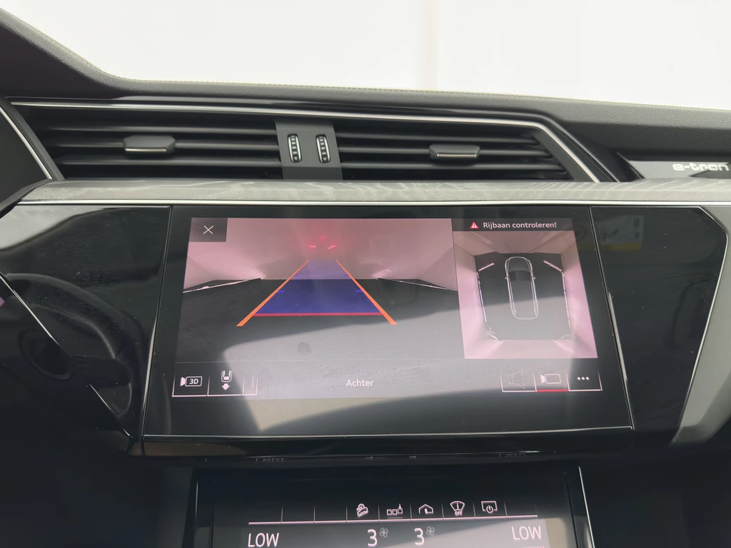 Audi e-tron – foto 16
