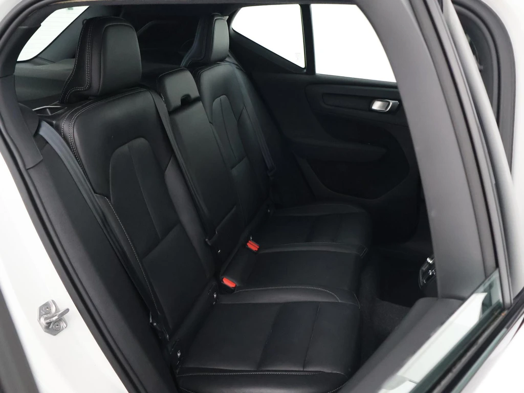 Volvo XC40 – foto 18