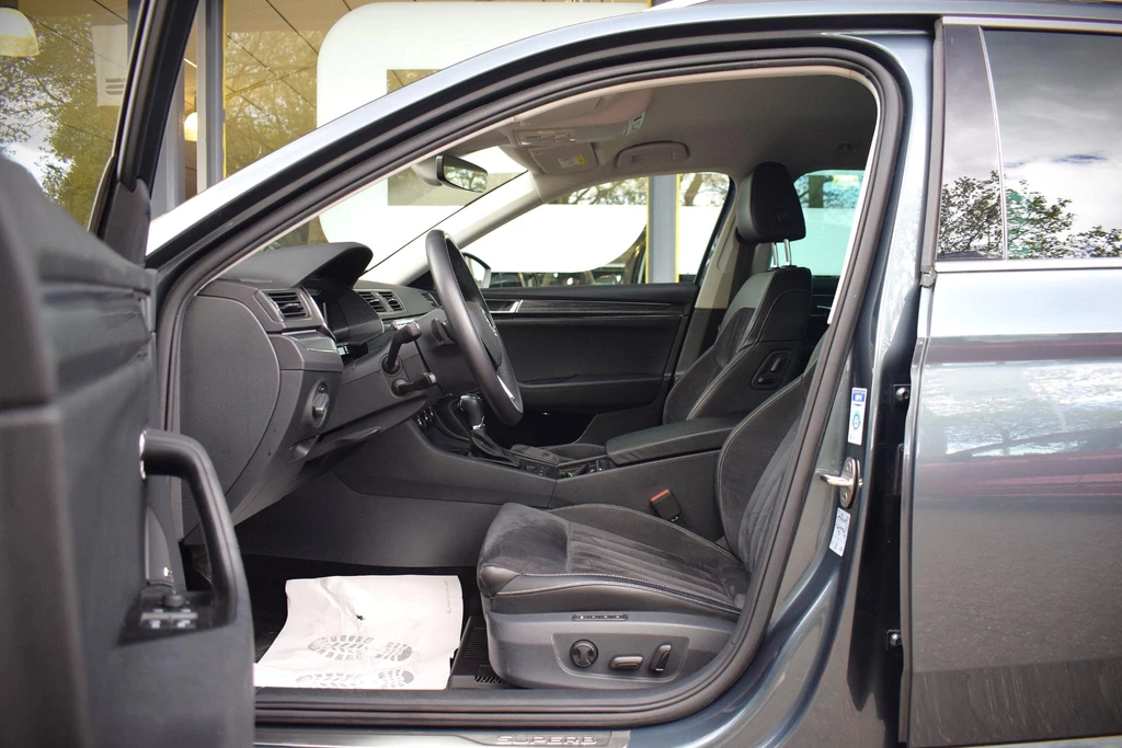 Škoda Superb – foto 15