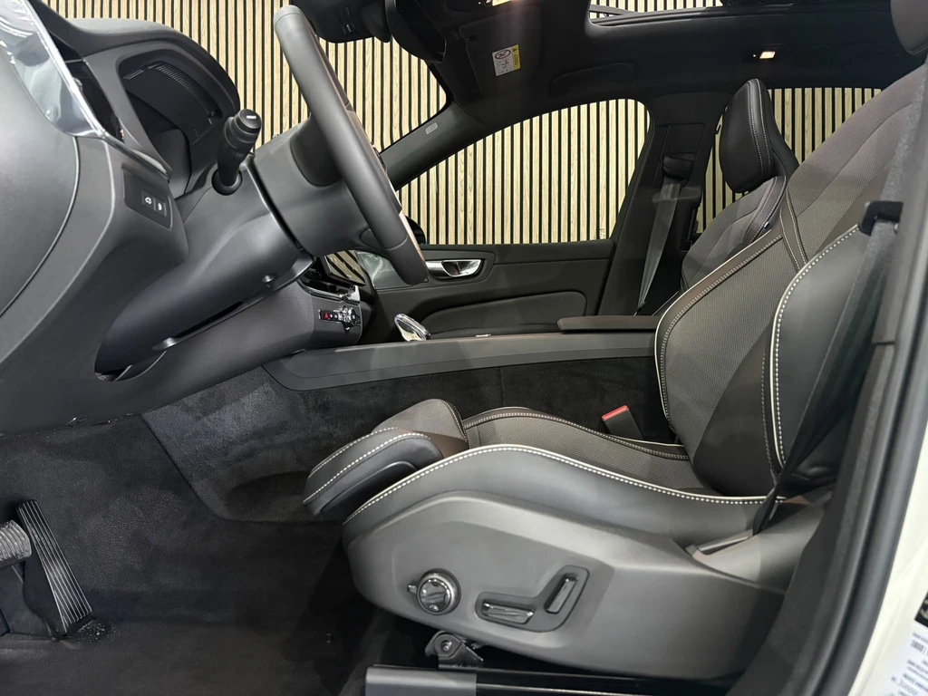 Volvo XC60 – foto 28