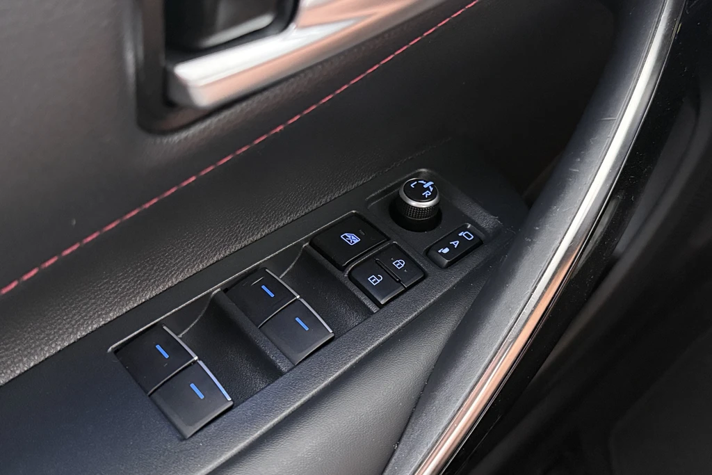 Toyota Corolla Touring Sports – foto 18