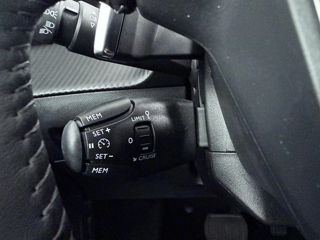 Peugeot 208 – foto 20