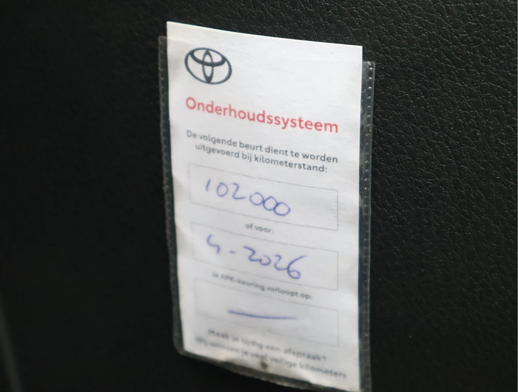 Toyota C-HR – foto 17