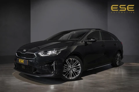 Kia ProCeed 1.4 T-GDI GT-PlusLine | Panorama | Carplay | Camera | Navigatie | Stoel/Stuur verwarming