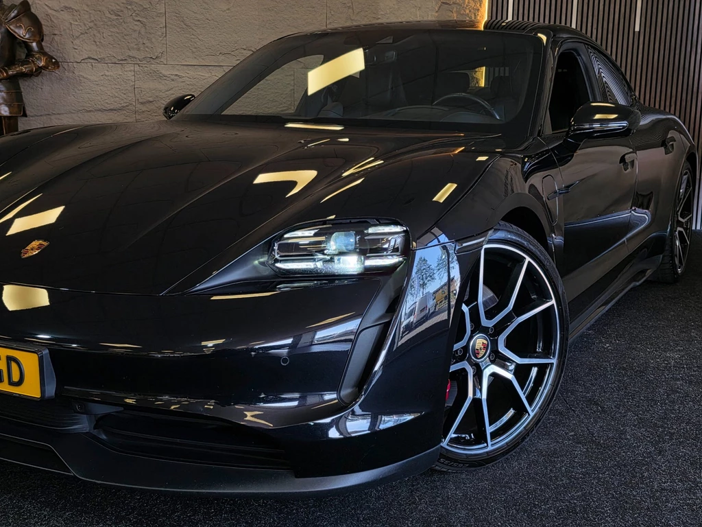 Porsche Taycan – foto 2