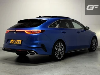Kia ProCeed – thumbnail 11