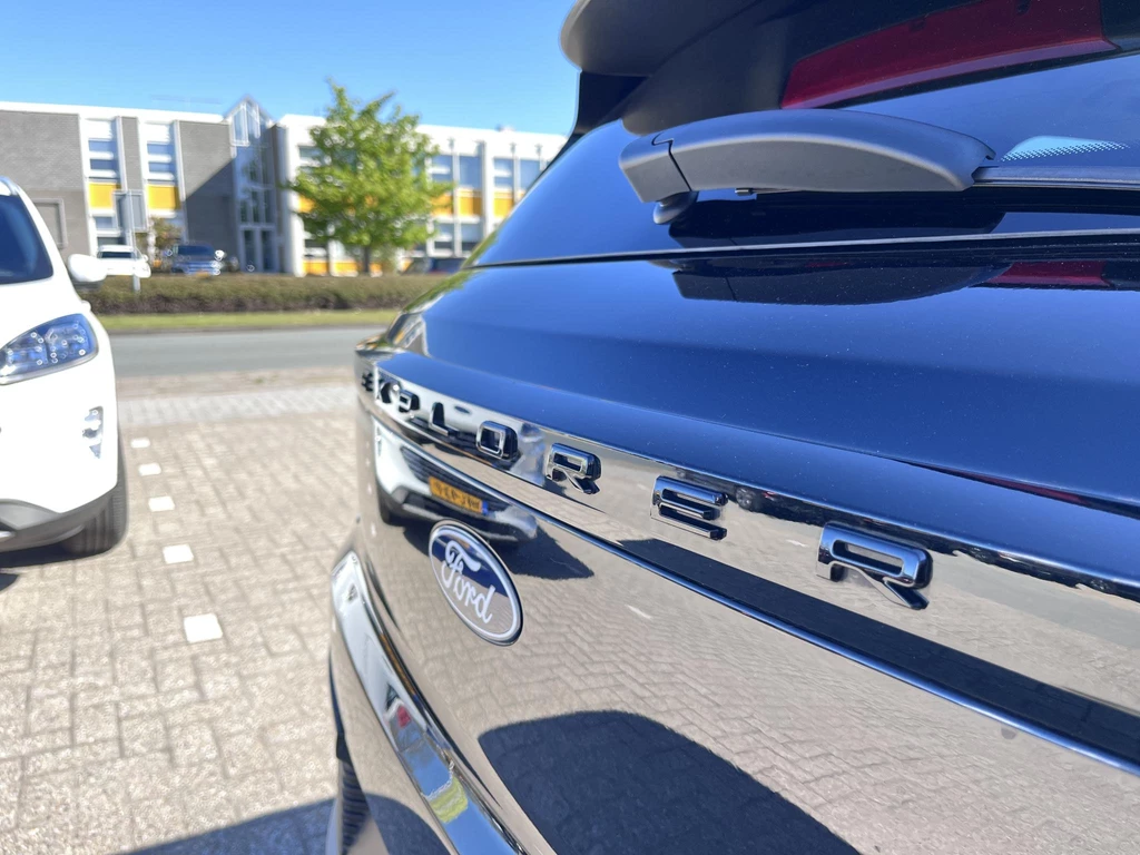 Ford Explorer – foto 6