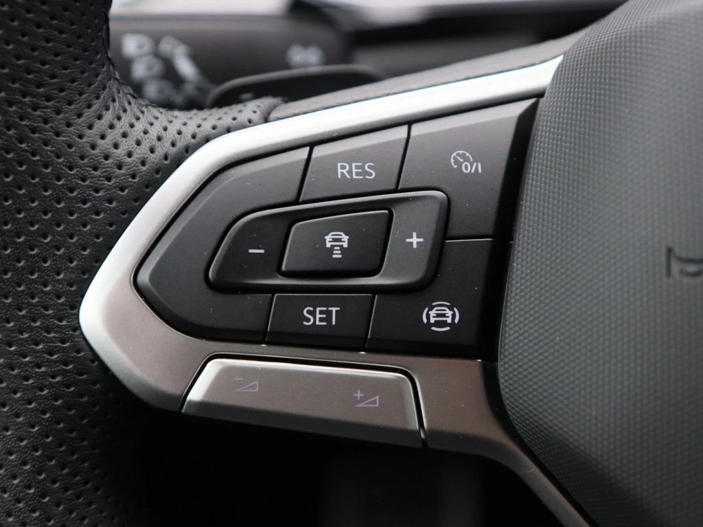 Volkswagen T-Roc – foto 24