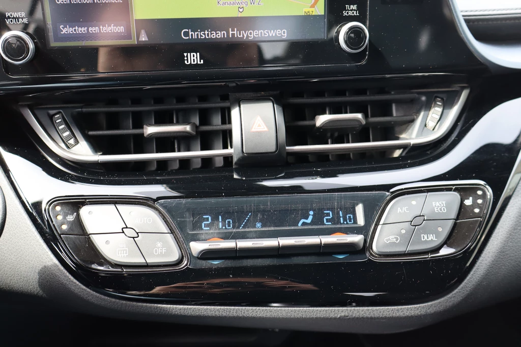 Toyota C-HR – foto 19