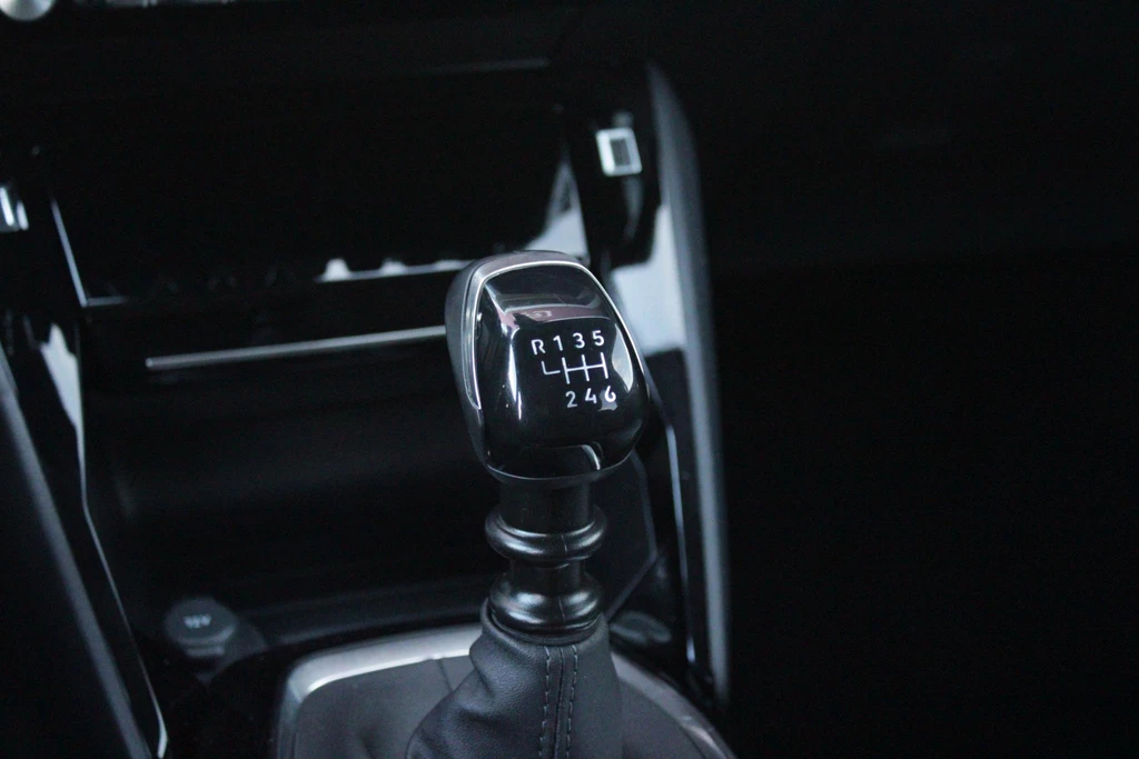 Peugeot 208 – foto 20
