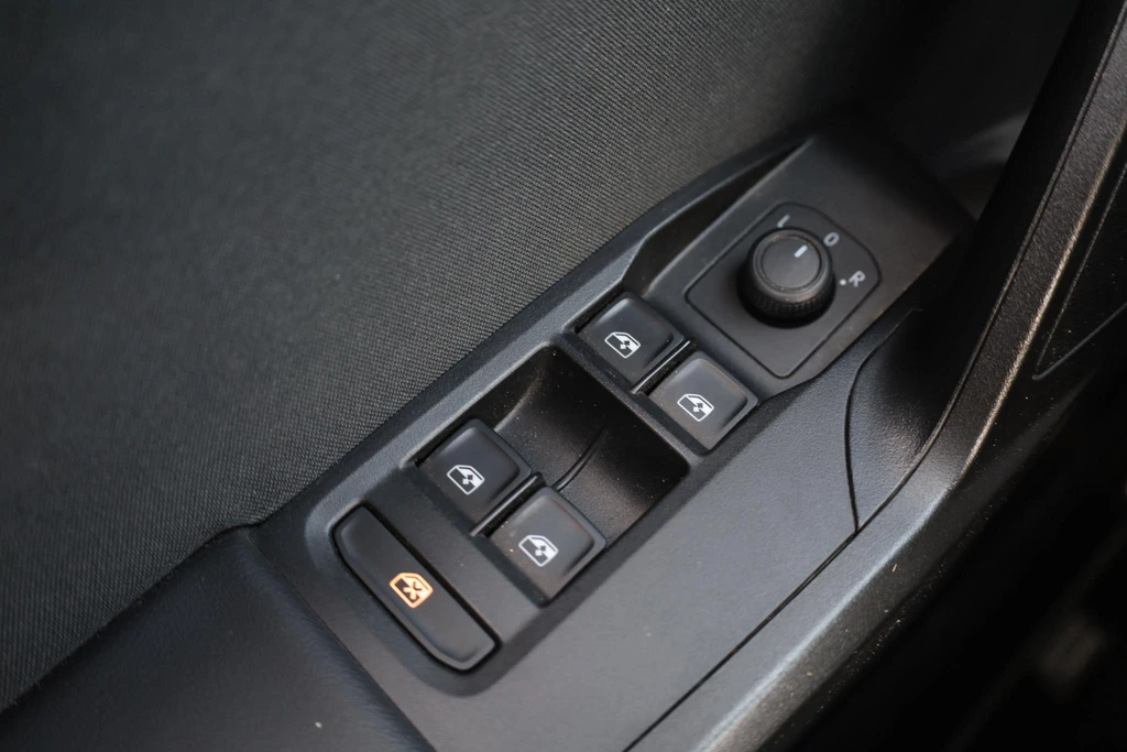 SEAT Leon – foto 12