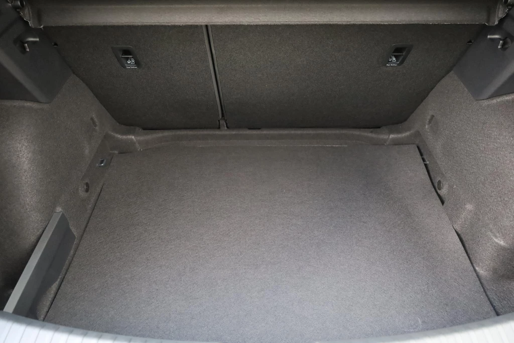SEAT Leon – foto 37