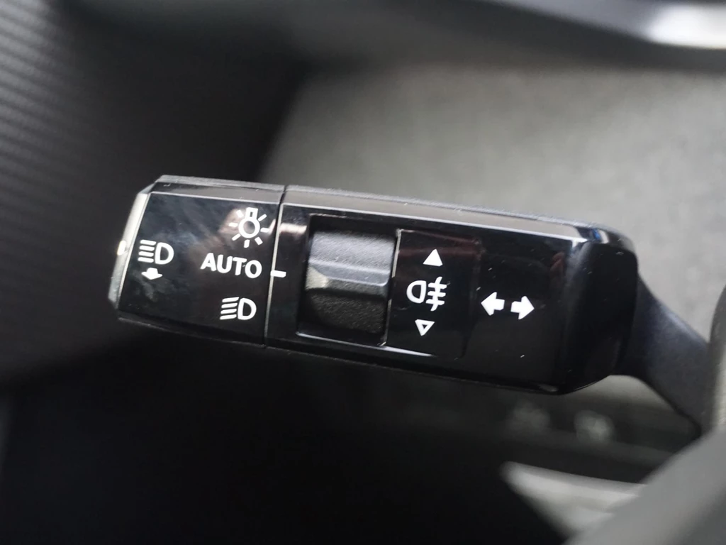 Opel Grandland – foto 18