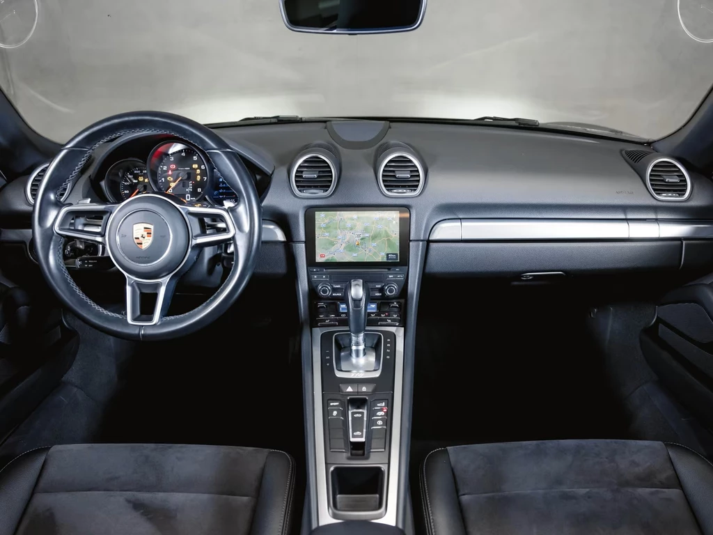 Porsche 718 – foto 11