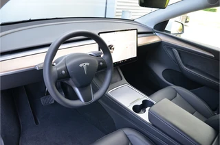 Tesla Model Y – thumbnail 11
