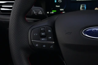 Ford Kuga – thumbnail 18