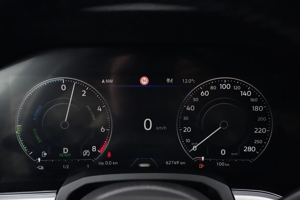 Volkswagen Touareg – foto 23