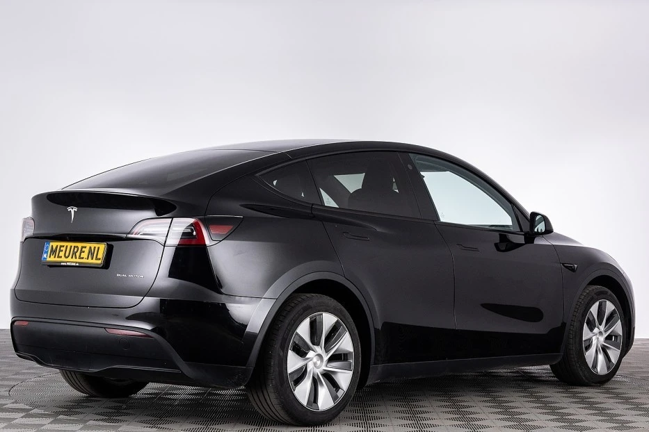 Tesla Model Y – foto 4