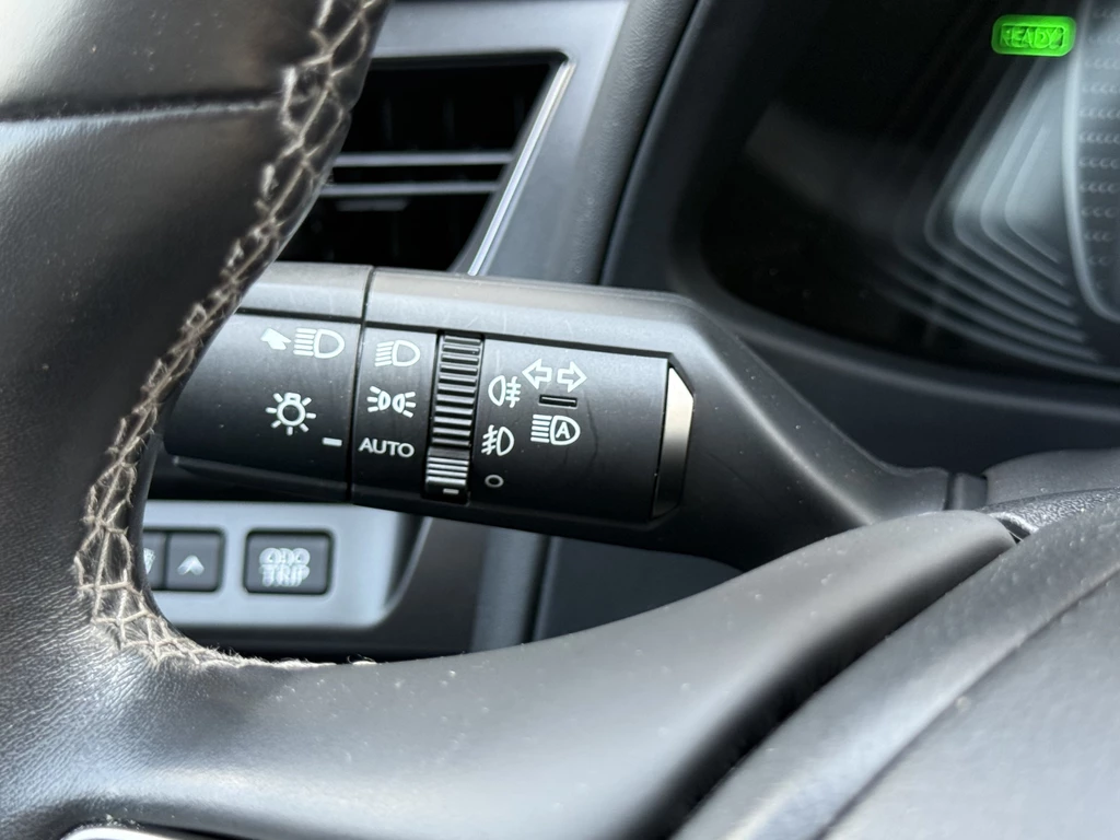 Lexus UX – foto 16
