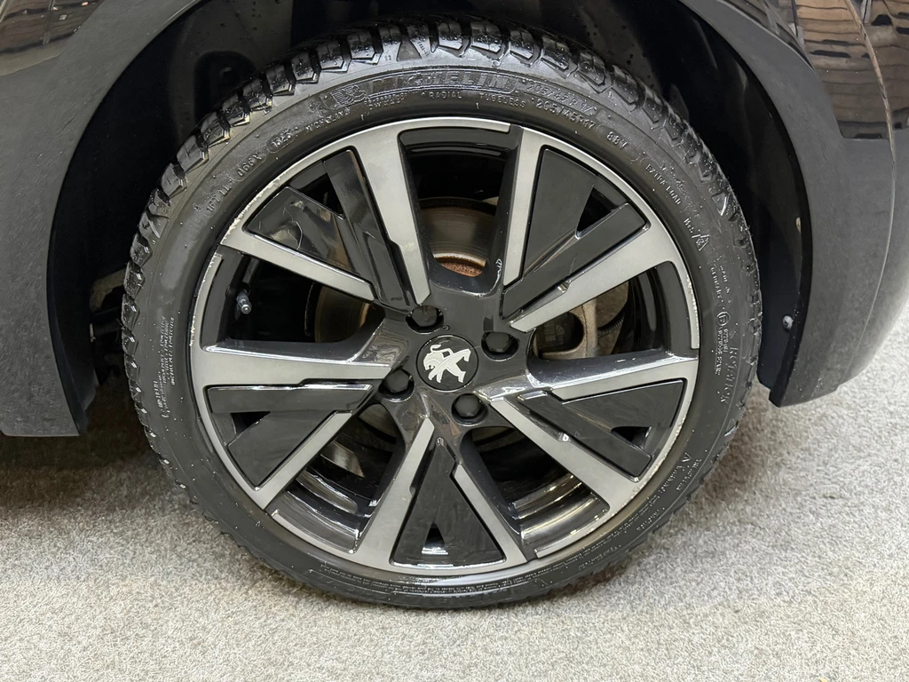 Peugeot e-208 – foto 8
