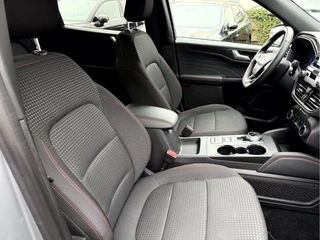 Ford Kuga – thumbnail 9