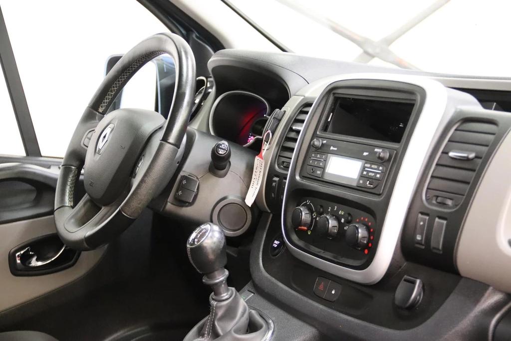 Renault Trafic – foto 12