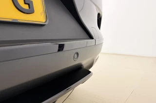 Jaguar I-PACE – thumbnail 10
