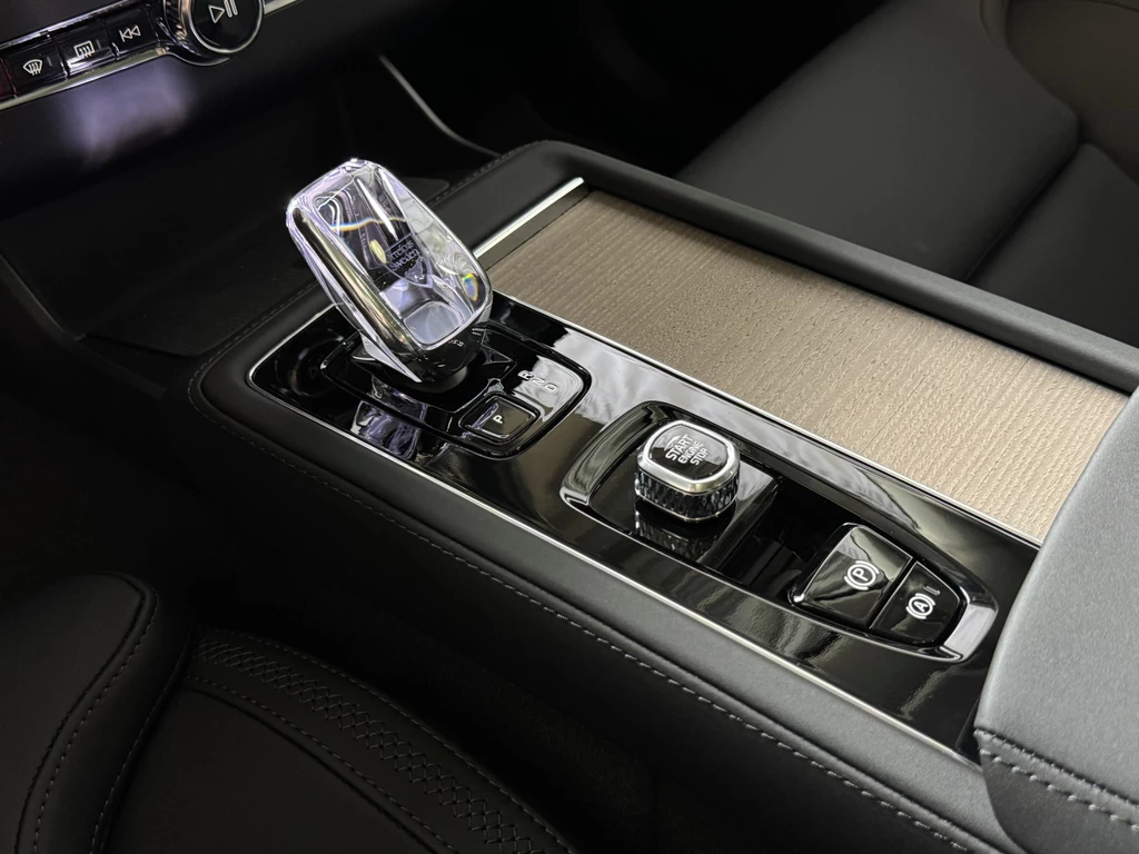Volvo XC90 – foto 27