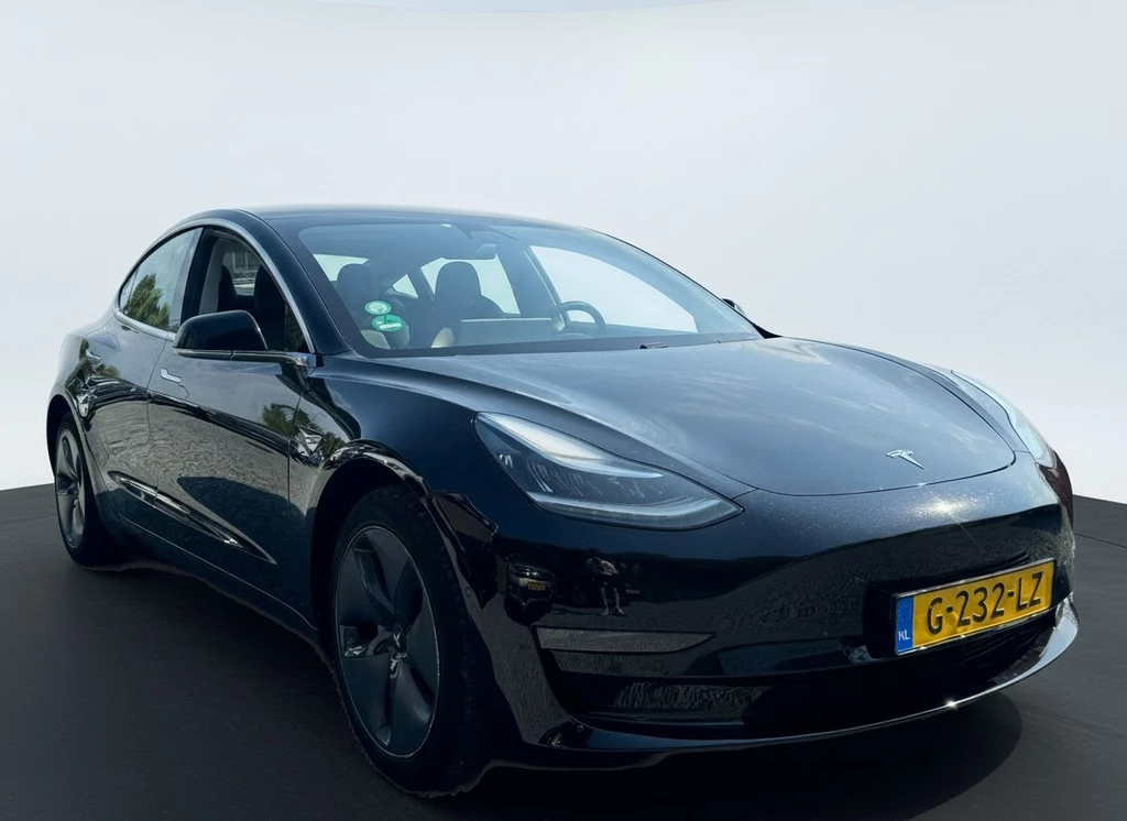 Tesla Model 3 – foto 8