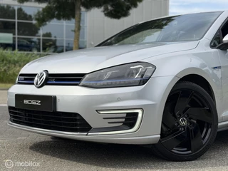 Volkswagen Golf – thumbnail 2