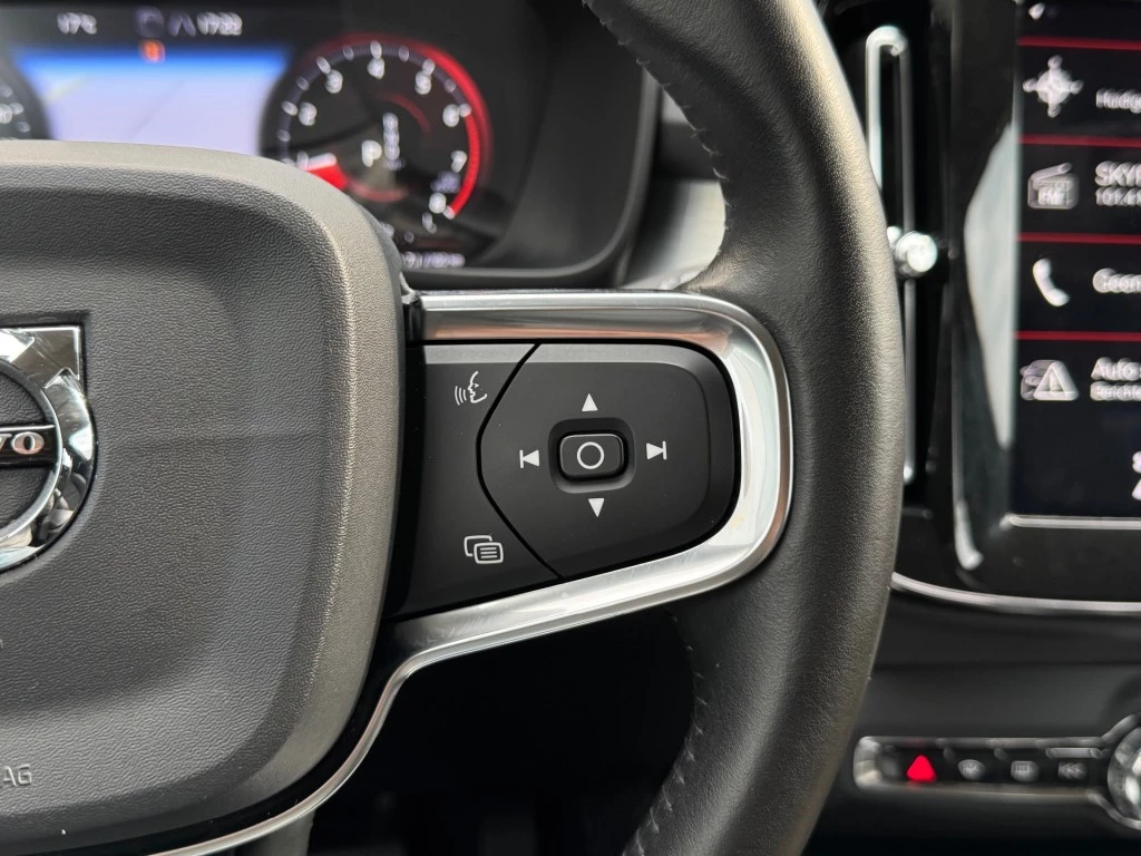 Volvo XC40 – foto 9